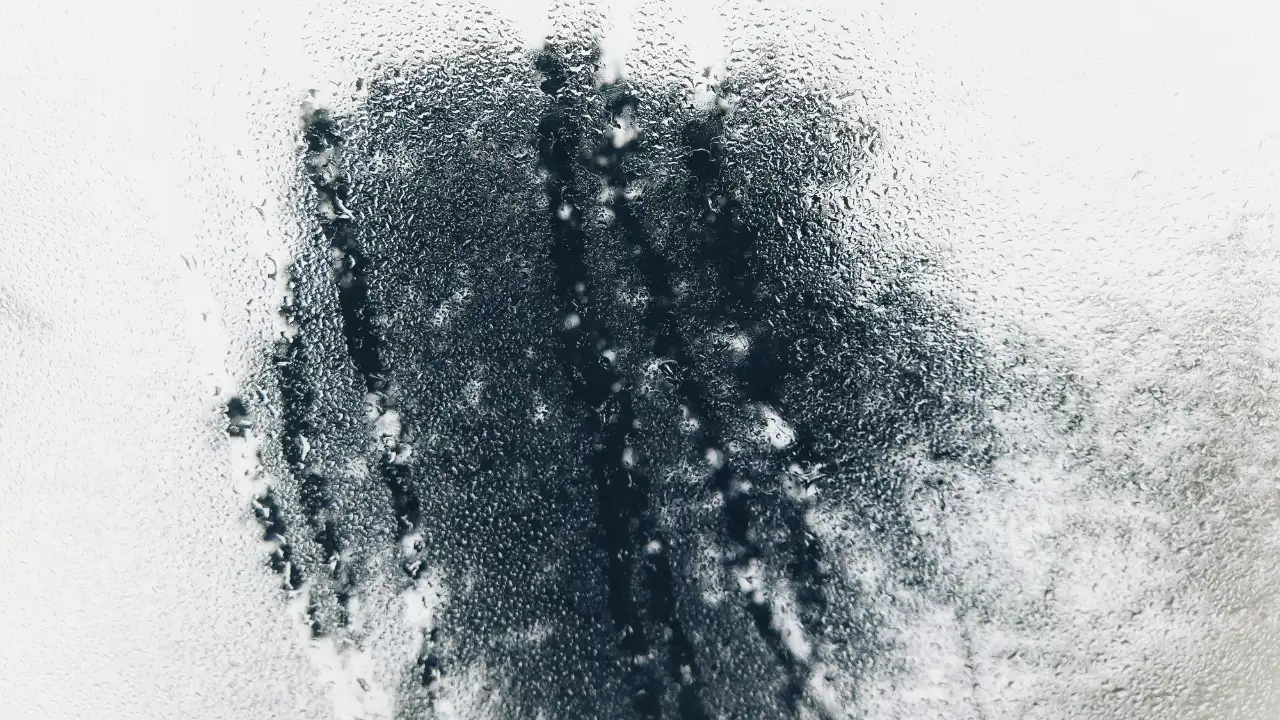 How to Stop Condensation in a Rented Home